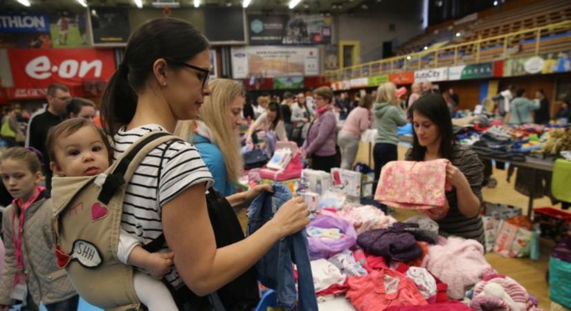 Babaruha börzét rendeznek Mindszenten