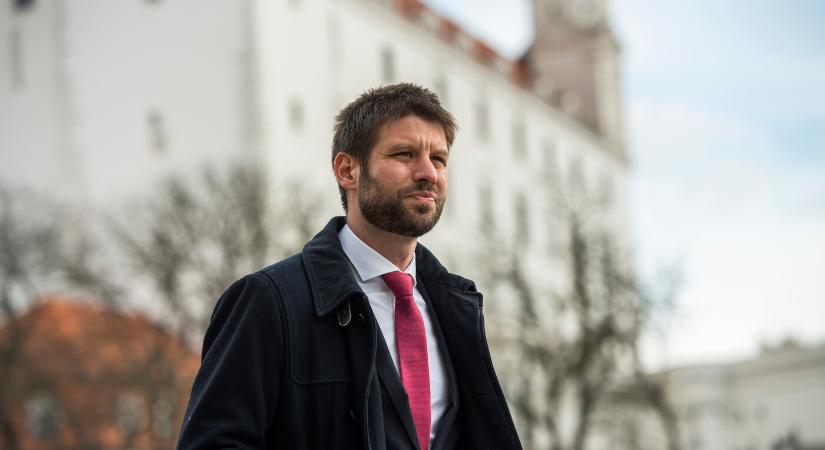 PS: Felelőtlenség volt nem támogatni a rendkívüli ülések megnyitását
