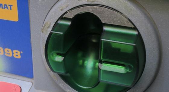 Kiderült, hogy egy filléres kis számítógéppel pénzt lehet lopni az ATM-ekből