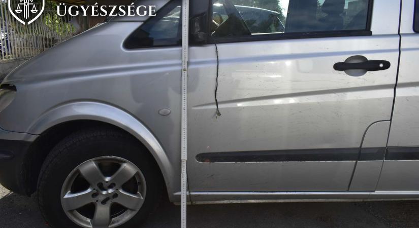 Cserbenhagyta az elgázolt motorost és utasát