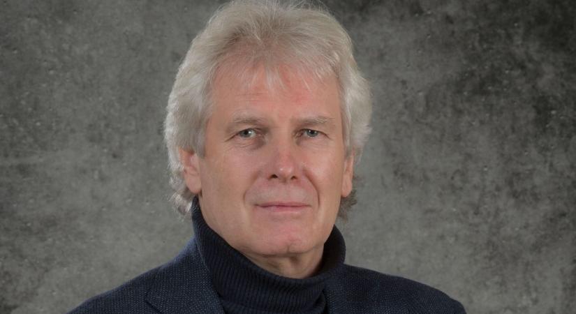 Márkus Györgyöt, a borok és a pezsgők szakértőjét nemzetközi szinten is elismerik