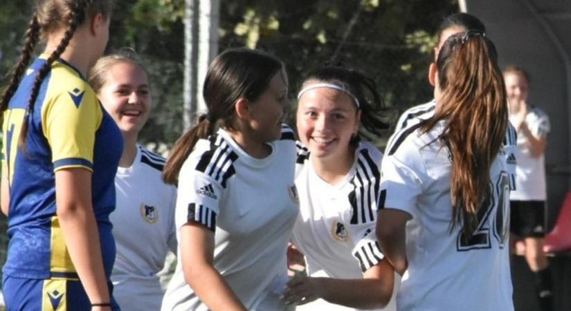 A DEAC U16-os lányai tizenkét gólt szereztek