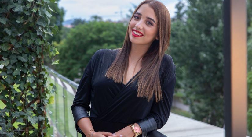 Ez a kazincbarcikai focista csavarta el Schobert Lara fejét!