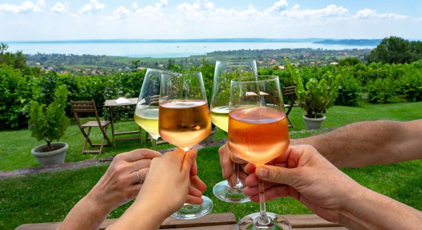 Az ország egyik legszebb helyén rendezik meg a Balaton Wine & Gourmet fesztivált