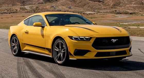 Az új Ford Mustang a kisebb motorral is nagyot lép