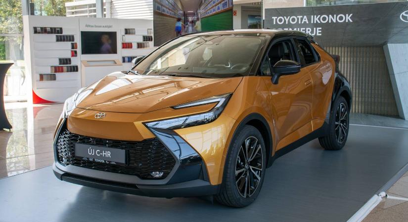 Láttuk a Toyota blockbusterének második részét - Bemutató: Toyota C-HR – 2023.
