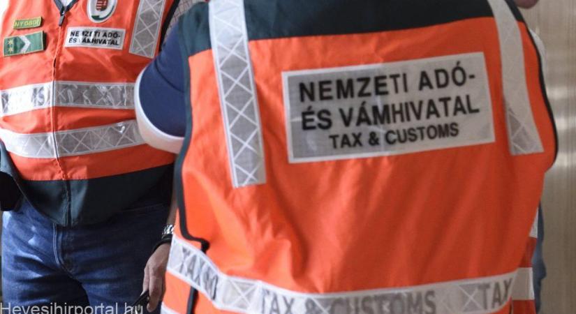 Szeptemberben sem pihen a NAV