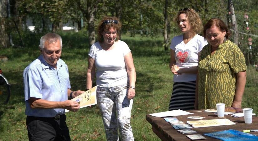 A VII. Göcseji Dombérozó irodalmi- és fotópályázata díjai – a legjobb kincskeresők