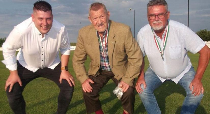 Bacsó Levente: a végeken sem fenékig tejfel