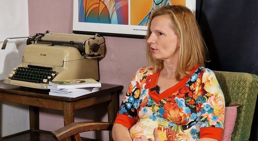 „Hogyan viseled el, amikor egy másik arc néz rád vissza a tükörből?” – A menopauza leggyakoribb tünetei