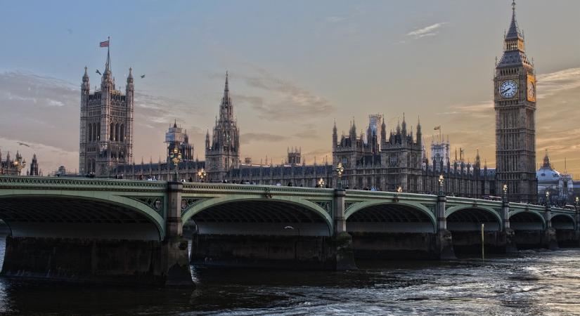 Csökkent a brit gazdaság teljesítménye júliusban