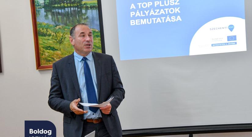 Meghívásos közbeszerzések: így bábozzák el a tisztességes versenyt