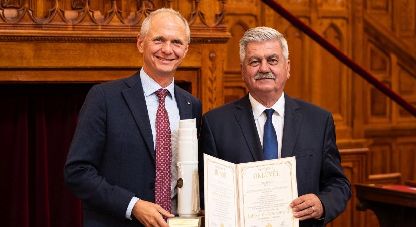 Rangos elismerést kapott a Mapei Kft. szakmai közösségfejlesztő programja