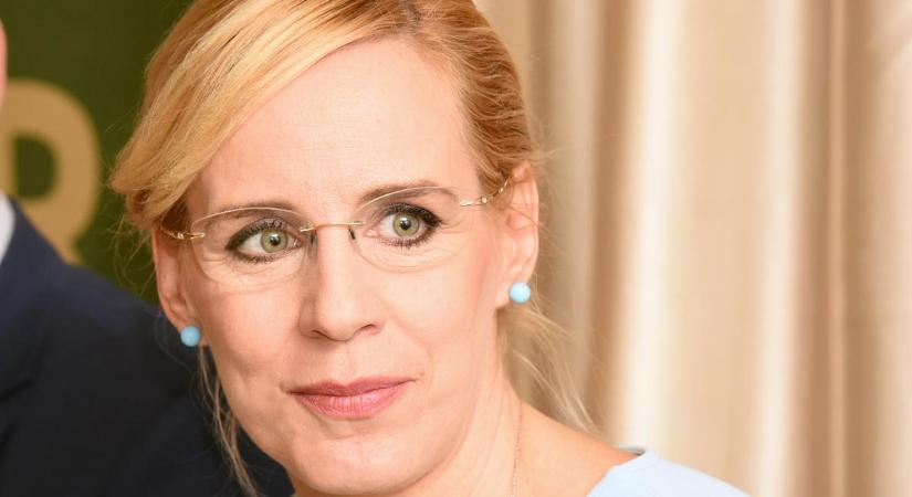 Ilyen létezik? Ledöbbent Pataki Zita, amikor gyanútlanul felvett egy idős stoppost, aki ezt csinálta vele