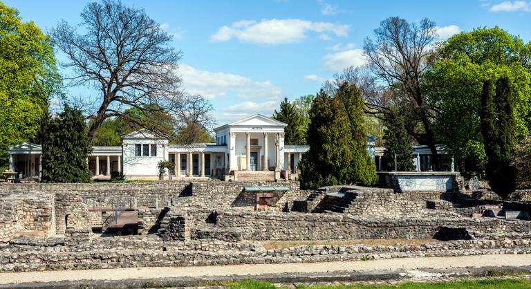 Személyes konfliktusaiba bukhat bele a Budapesti Történeti Múzeum főigazgatója