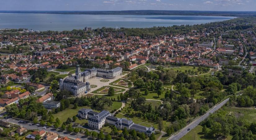 Keszthelyi uniós pénzek: négy gyanúsításból egy vádemelés