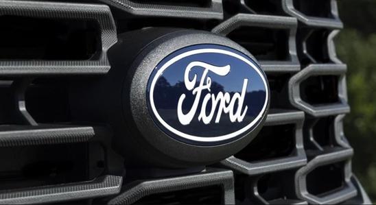 A Ford megváltoztatta az emblémáját?