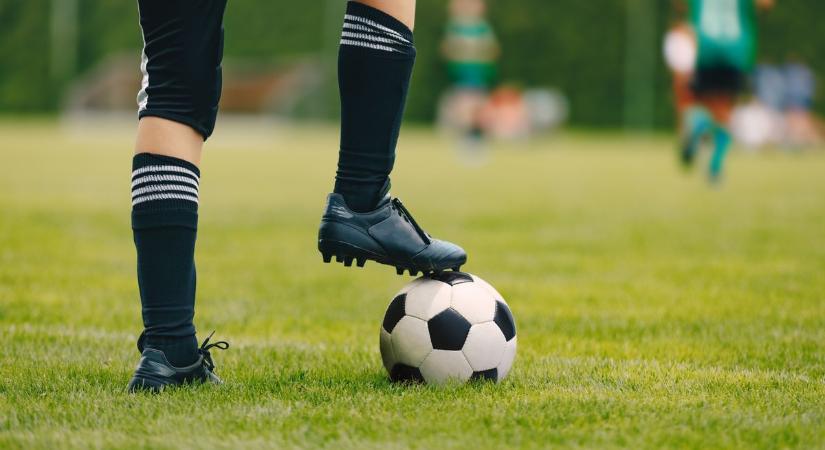 Hihetetlen: 12 és 52 éves játékos is játszott a szomszéd vármegye U19-es bajnokságában
