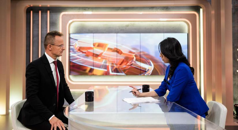 Szijjártó továbbra is keresi a konfliktust a svédekkel