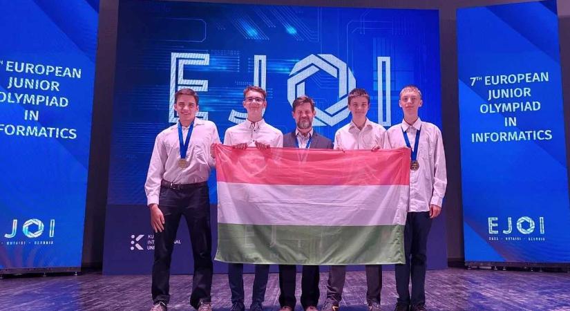 Magyar sikerek a juniorok informatikai diákolimpiáján