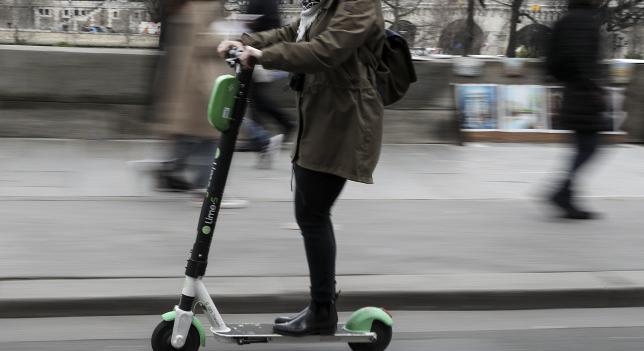 Rollerezni indult, de eltévedt a nádasban Fonyódon egy német nő