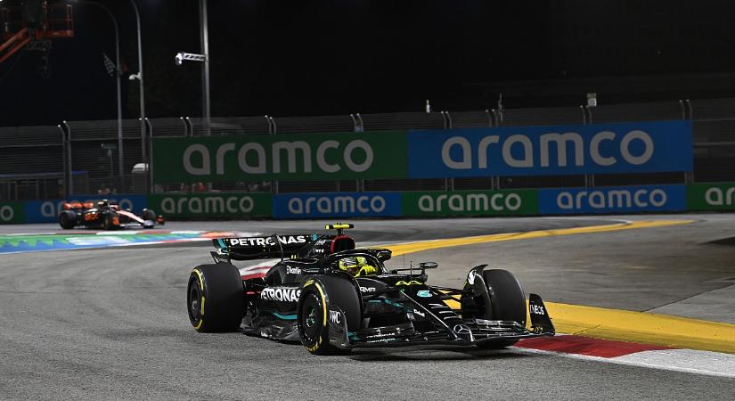 Hamilton: kell az extra DRS-zóna a jobb versenyzéshez, de a csapatok ezt nem akarták