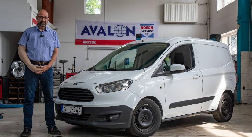 Pár szerelő elvérzett rajta - MűhelyPRN: Ford Transit Courier 1,6 TDCi – 2015.