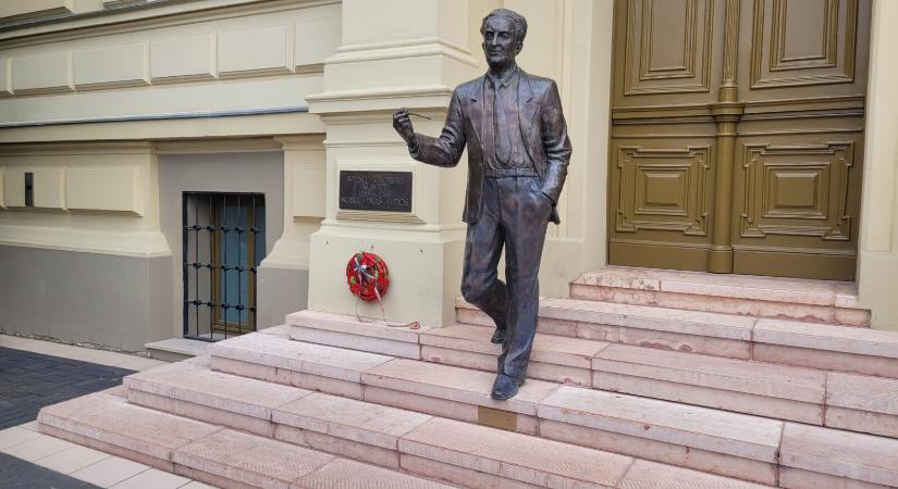 (Galéria) Ilyen volt a Szent-Györgyi Albert születésének 130-ik évfordulója alkalmából megrendezett élményséta