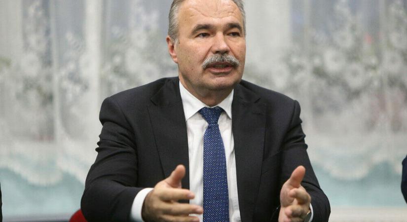 Az Európai Bizottság tétlen maradt, de a magyar kormány cselekedett a gazdák védelme érdekében