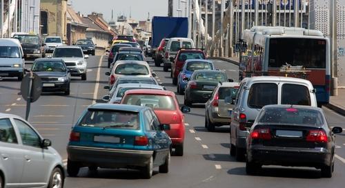 Belefullad a dugóba a főváros - és ennek nem a bicikli az oka, inkább a tömegközlekedés és az agglomeráció...