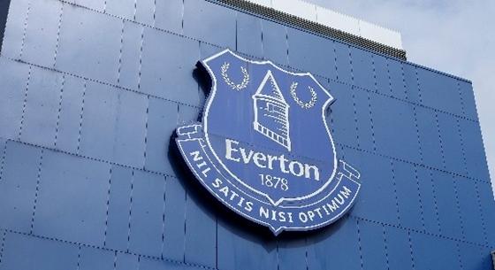 Eladták az Evertont
