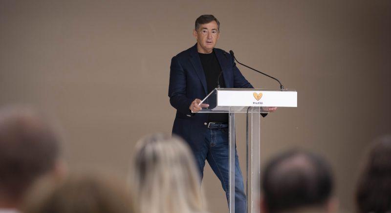Mészáros Lőrinc érzelmes üzenetet kapott egy férfitól, Várkonyi Andrea is reagált rá