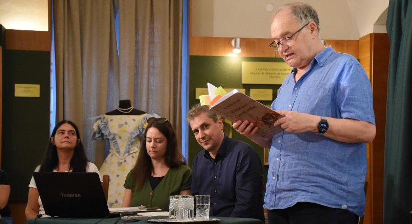 Erdélytől Afrikáig – könyvbemutatót tartottak a Jász Múzeumban