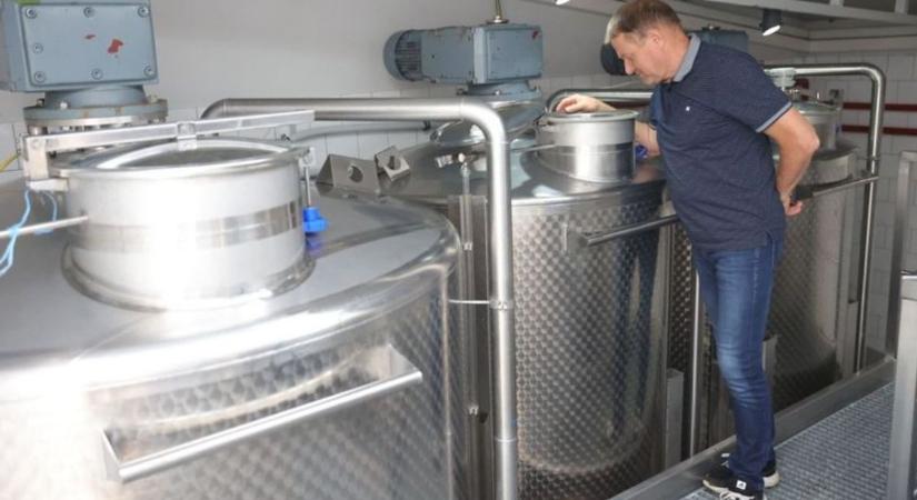 Már dolgoznak a szeszfőzdék - a jó pálinka tüzet rak a gyomorban