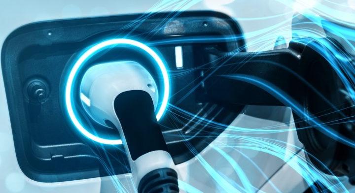 Kína az autóipari óriás: két év alatt 6,8 millió EV-t adtak el