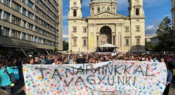 Tüntetéssel zárult a péntek, nem spórolnak télen az iskolák, minden, amit tudni kell a szülői igazolásról - ezek voltak a hét legfontosabb hírei