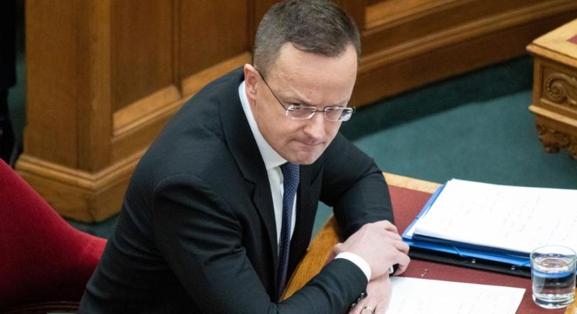 Szijjártó Péter bírálta a horvátokat, szerinte miattuk függünk még mindig az orosz kőolajtól