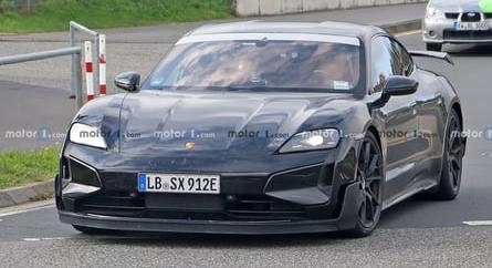 Álca nélkül mutatta meg magát nürburgringi rekordkísérletén a Porsche Taycan Turbo GT