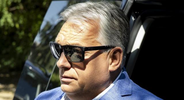 Kormányzati cukiskodás: Orbán Viktor elárulta, melyik dalt hallgatta életében a legtöbbször