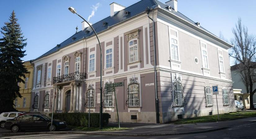 Élménykönyvtár: továbbképzik az egri könyvtárosokat
