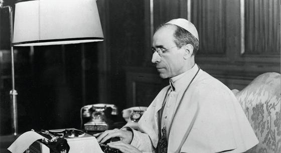 XII. Piusz pápa már 1942-ben tudott a haláltáborokról