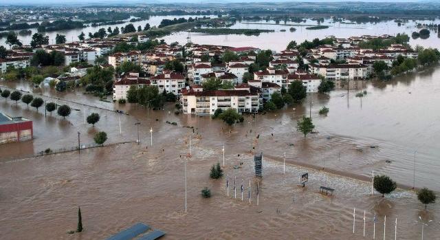 Már biztos: meghalt a görög özönvízben eltűnt osztrák nászutas pár
