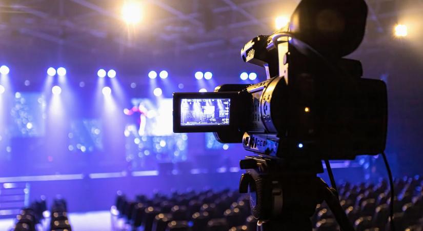 Rendkívüli közlemény: fontos időpont módosul az RTL esti vetítésében
