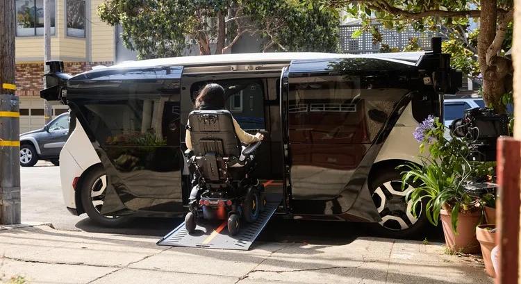 Robottaxi – a fogyatékkal élőkre tervezve