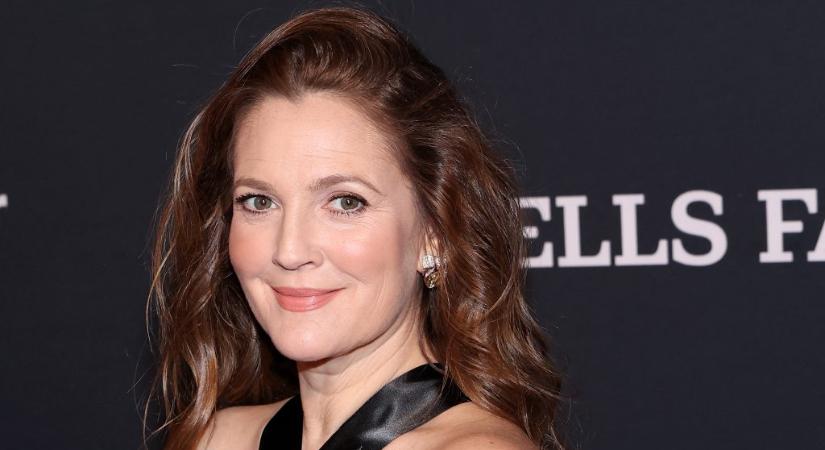 Drew Barrymore könnyek között jelentette be, hogy mégsem lesz sztrájktörő