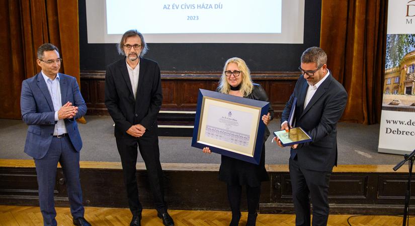 Az Év Cívis Háza: idén egy Szepességi utcai épület nyerte el a díjat – fotókkal
