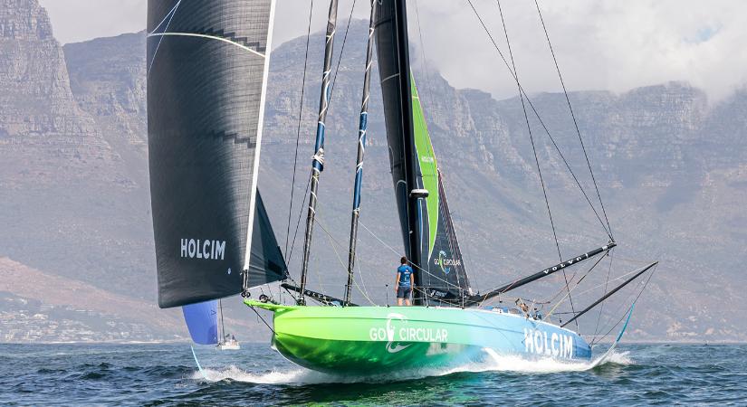 IMOCA 60 – A Défi Azimut rajtához közeledve színt vallott a PRB csapat Kevin Escoffier-vel kapcsolatban