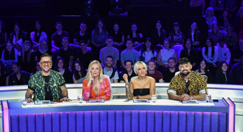 Masszív égés: Alsónadrágban jelent meg a TikTok sztár a Sztárban sztár színpadán