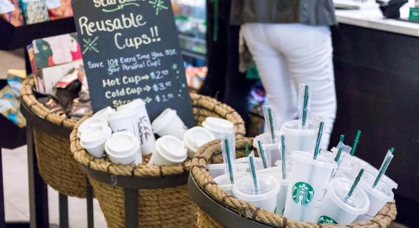 Gyümölcs, ami nincs: ezért perelik most a Starbucksot
