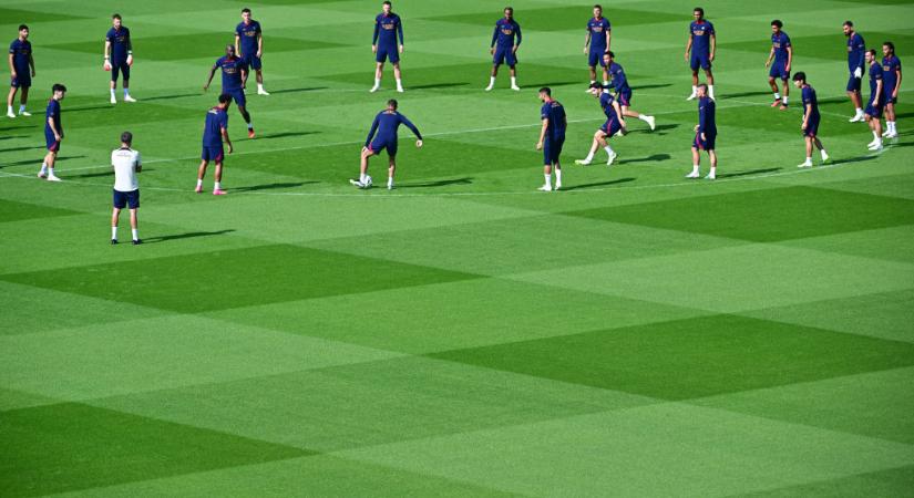 Az UEFA vizsgálatot indított a PSG katari eladásai miatt – sajtóhír